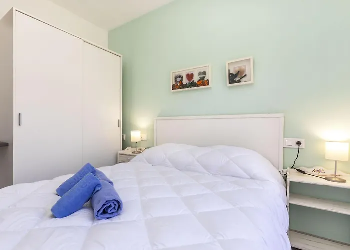Apartamento Patios By Interhome