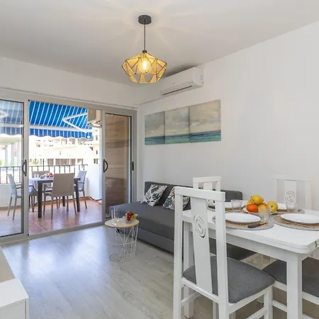 Apartamento Patios By Interhome