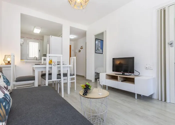 Patios By Interhome Peñíscola